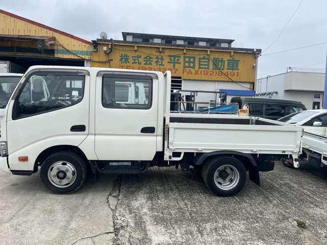 Hino Dutro 5