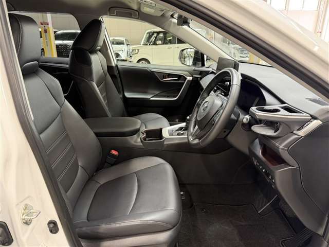 Toyota RAV4 12