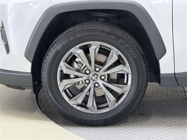 Toyota RAV4 8