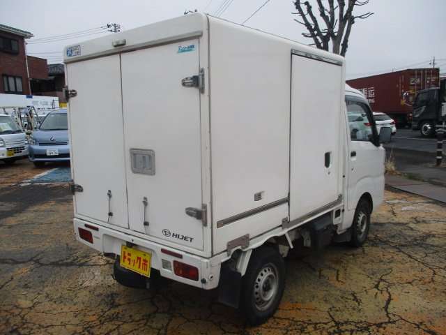 Daihatsu Hijet Truck 3