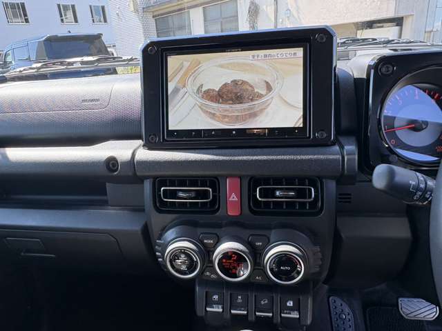 Suzuki Jimny Nomade 12