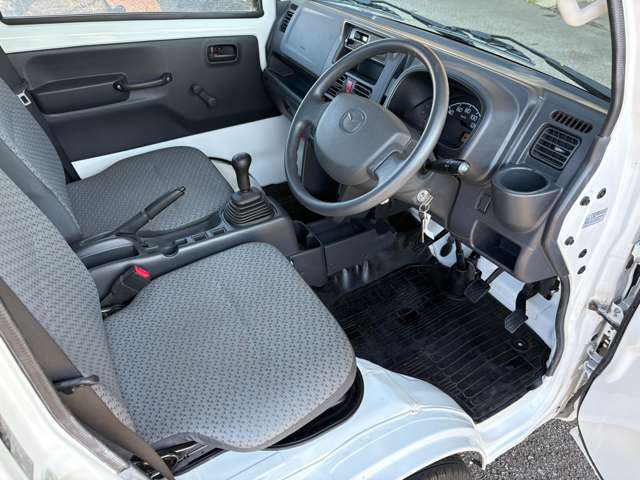 Mazda Scrum Truck 2