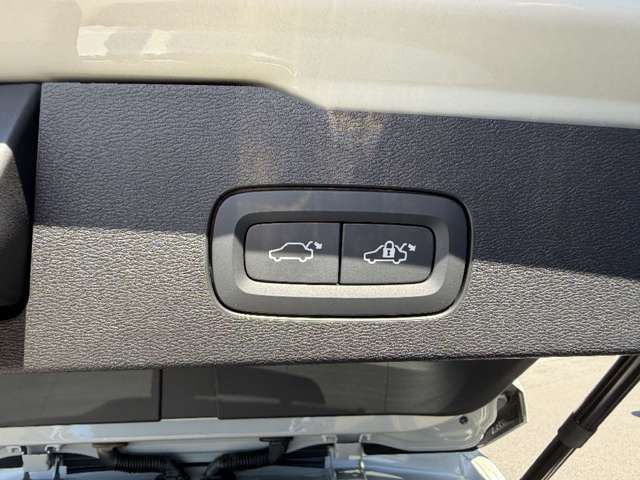 Volvo V60 Cross Country 11