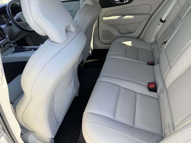 Volvo V60 Cross Country 9