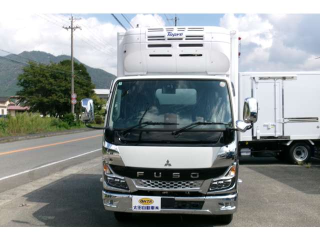Mitsubishi Fuso Canter 2
