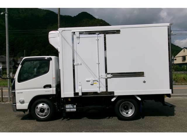 Mitsubishi Fuso Canter 8
