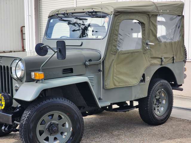 Mitsubishi Jeep 7