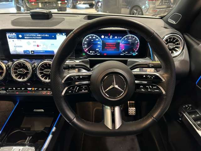 Mercedes-Benz GLB 4
