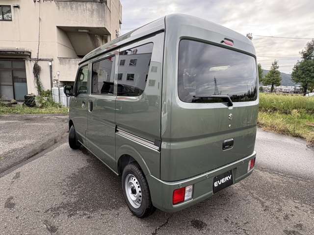 Suzuki Every 9