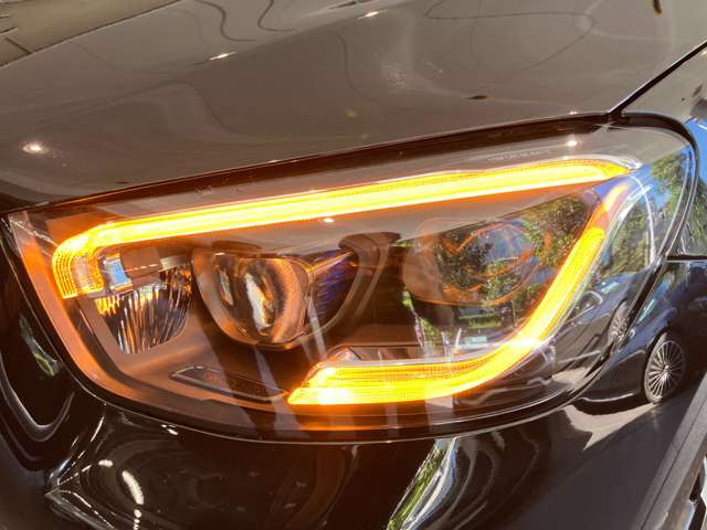 Mercedes-Benz GLC 8