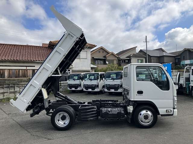 Isuzu Elf 5