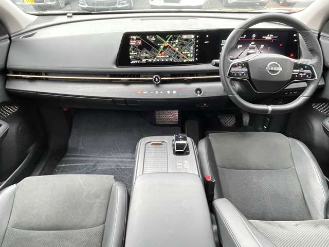 Nissan Ariya 3