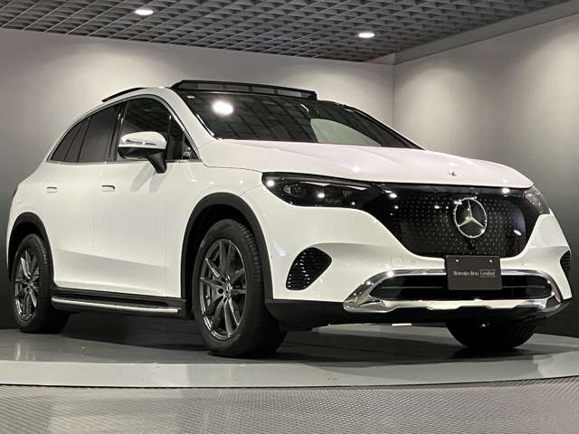 Mercedes-Benz EQE SUV 10