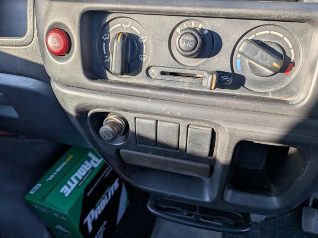 Mazda Scrum Truck 11
