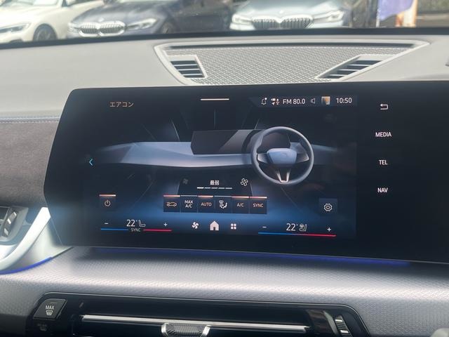BMW X1 8