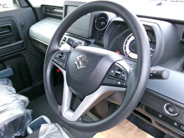 Suzuki Spacia Base 11