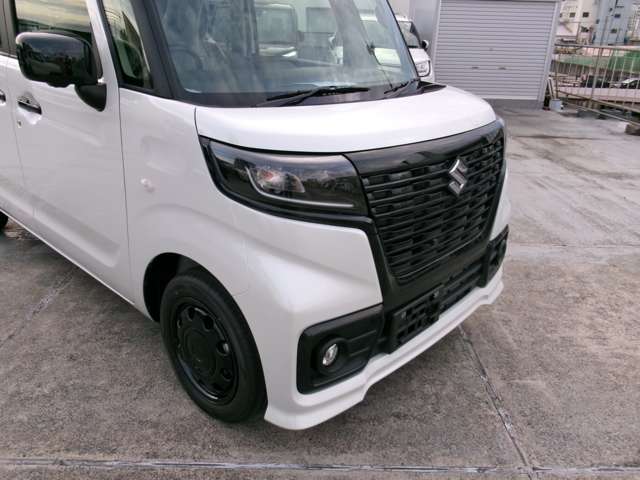 Suzuki Spacia Base 5
