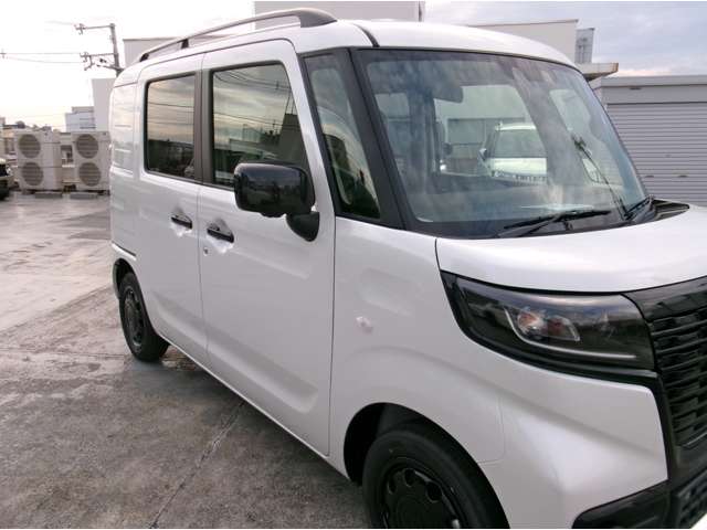 Suzuki Spacia Base 6