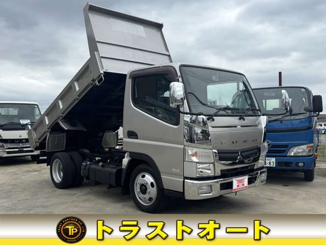 Mitsubishi Fuso Canter 7
