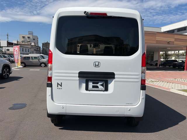 Honda N-VAN 11