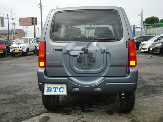 Suzuki Jimny 4