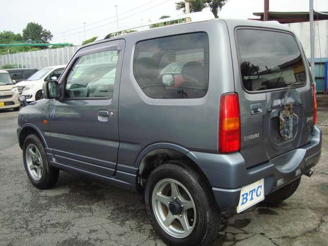 Suzuki Jimny 10