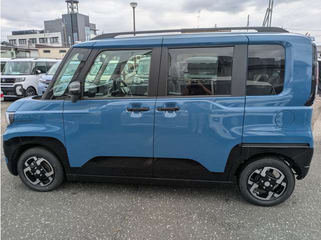 Mitsubishi Delica Mini 9