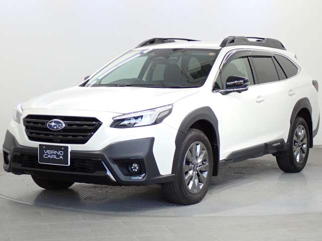 Subaru Legacy Outback 11