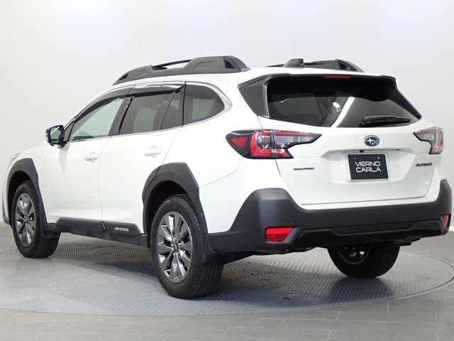 Subaru Legacy Outback 12