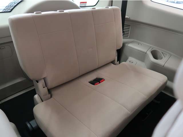 Mitsubishi Pajero 9