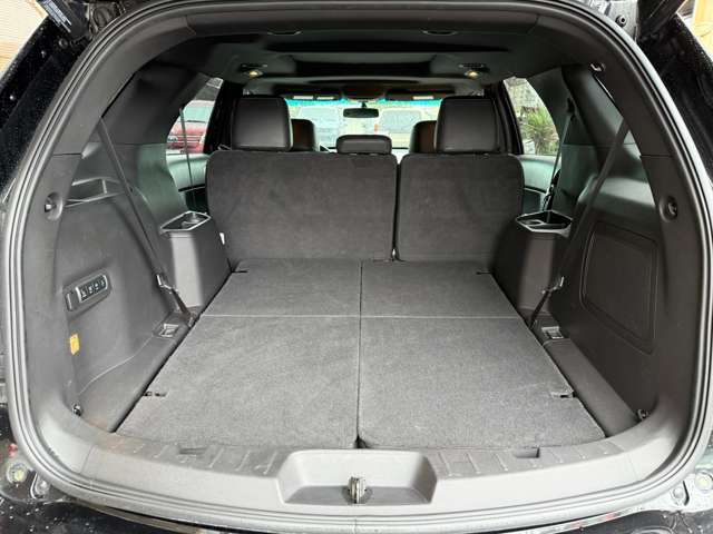 Ford Explorer 12