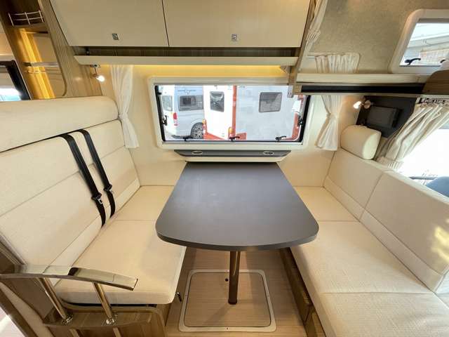 Toyota Camroad 4