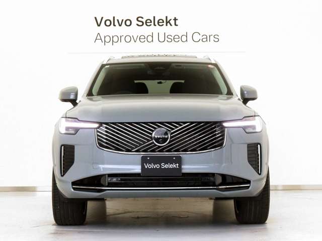 Volvo XC90 9