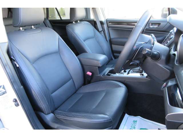 Subaru Legacy Outback 2