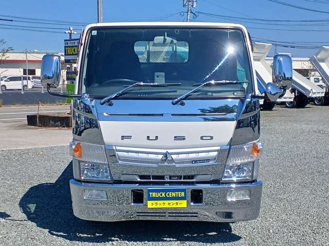 Mitsubishi Fuso Canter 2