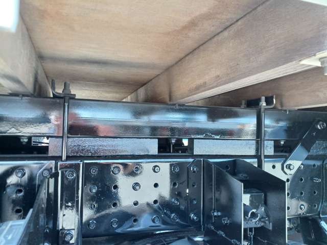 Mitsubishi Fuso Canter 10