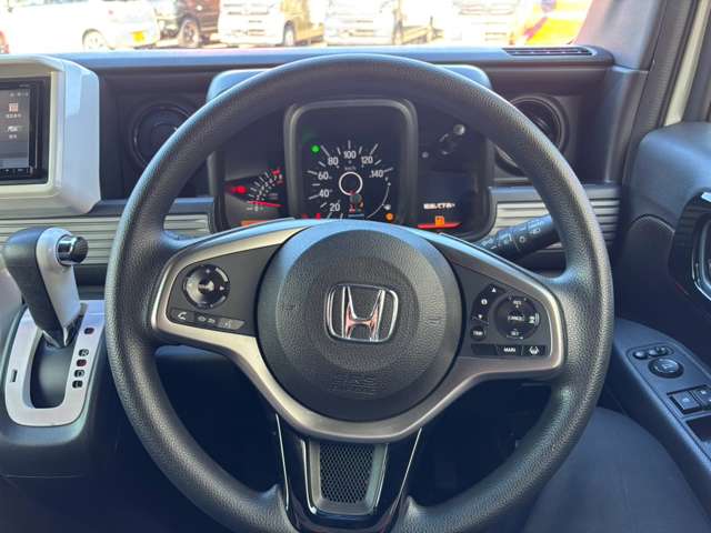Honda N-VAN 11