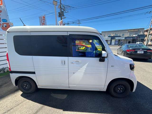 Honda N-VAN 8