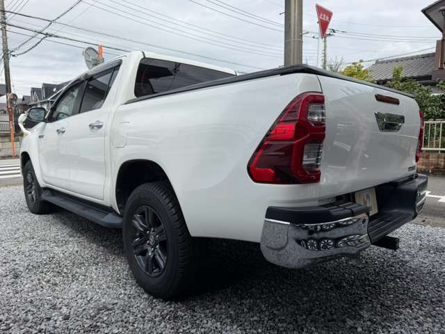 Toyota Hilux 3