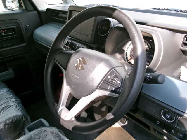 Suzuki Spacia Base 11