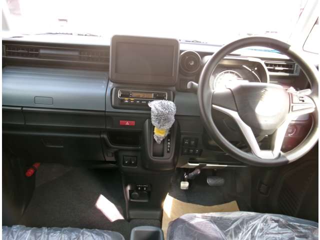 Suzuki Spacia Base 9