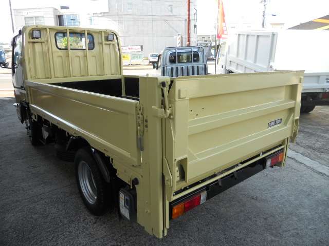 Mitsubishi Fuso Canter 6