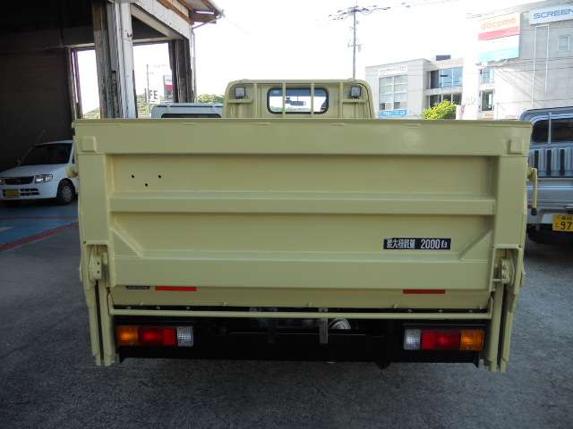 Mitsubishi Fuso Canter 7