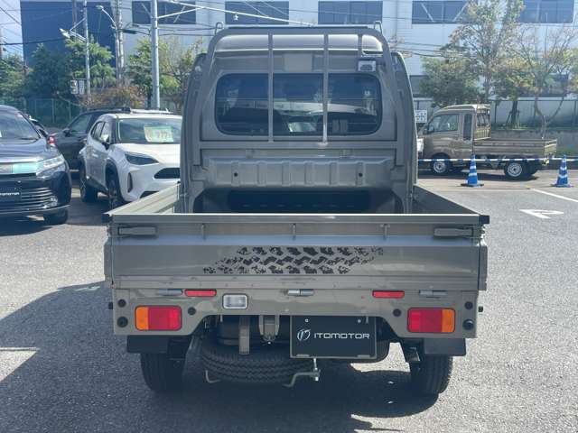 Suzuki Carry 4
