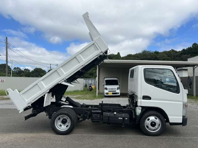 Mitsubishi Fuso Canter 11