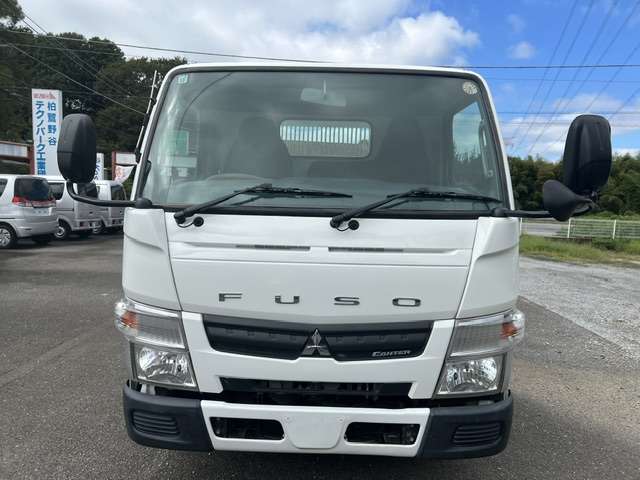Mitsubishi Fuso Canter 2