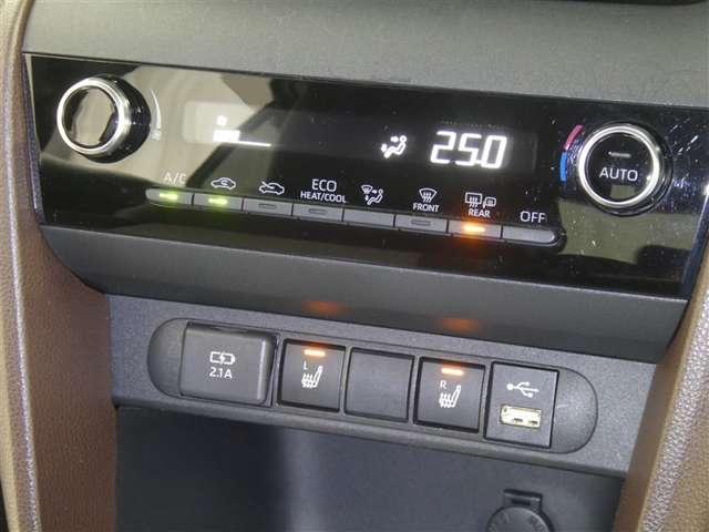 Toyota Yaris Cross 12