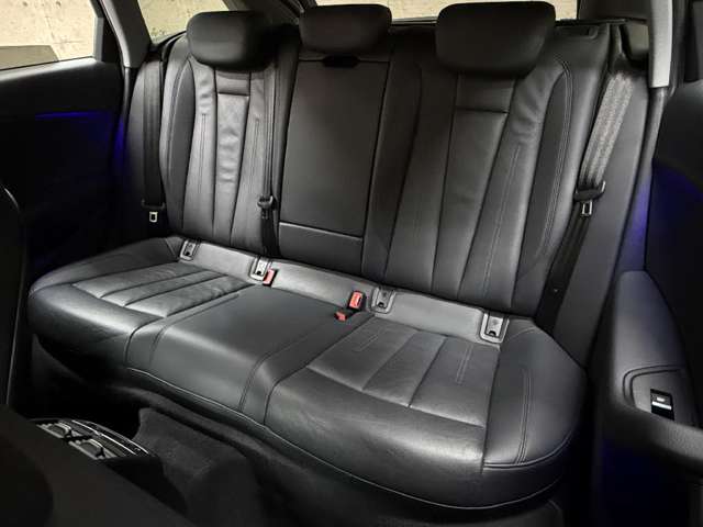 Audi A4 Allroad Quattro 10
