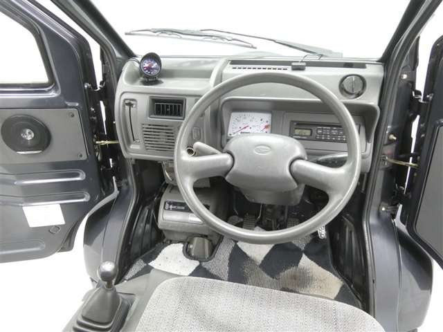 Daihatsu Midget II 5