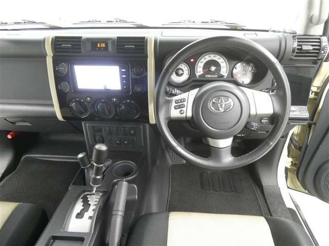 Toyota FJ Cruiser 9